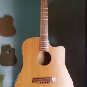 Pabrik Gitar custom akustik lombok